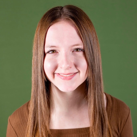 Olivia Cook head shot