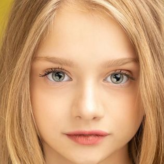 Emma Bradley head shot