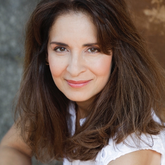 Vilma Silva (Actor) head shot