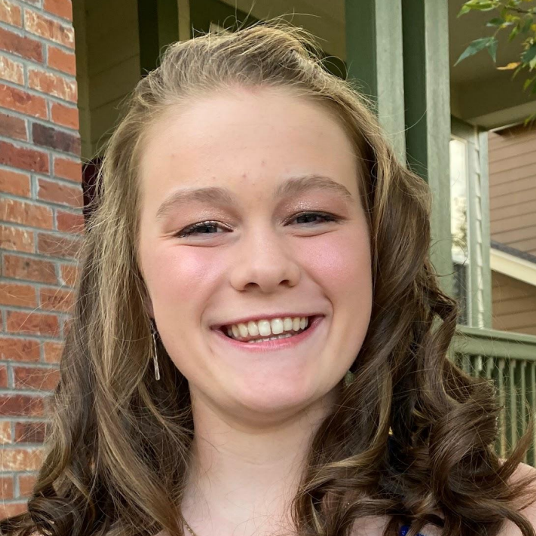 Clara Claypool head shot