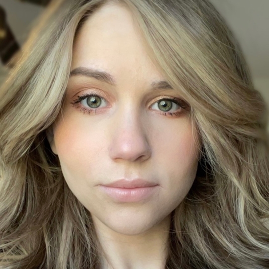 Brianna Worden head shot