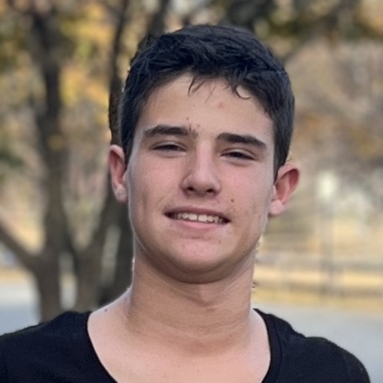 Andrew Russell '28 head shot
