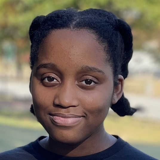 Renee Ochieng '27 head shot