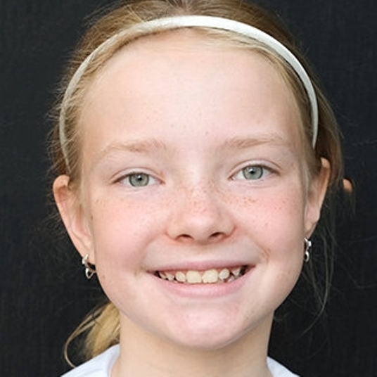 Sophie McCarl head shot