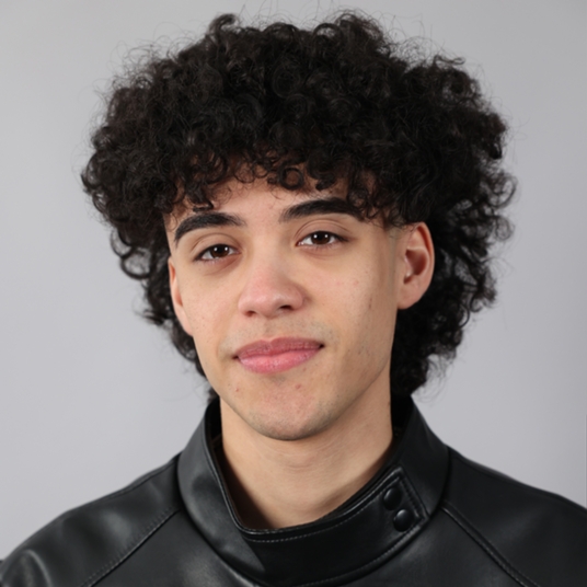 Isiah Flores head shot