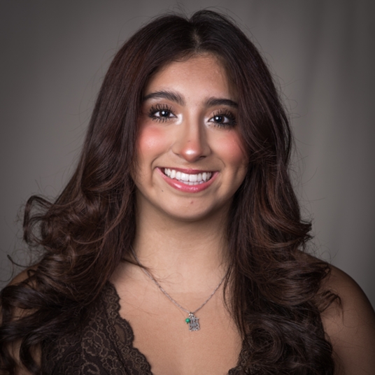 Danica Feig head shot
