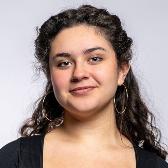 Zoe De Leon** head shot