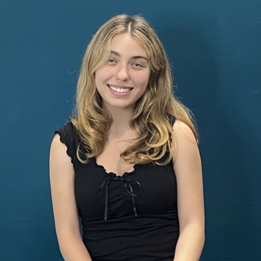 Noa Levy head shot