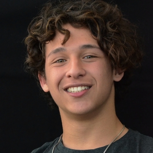 Eli Tsives head shot