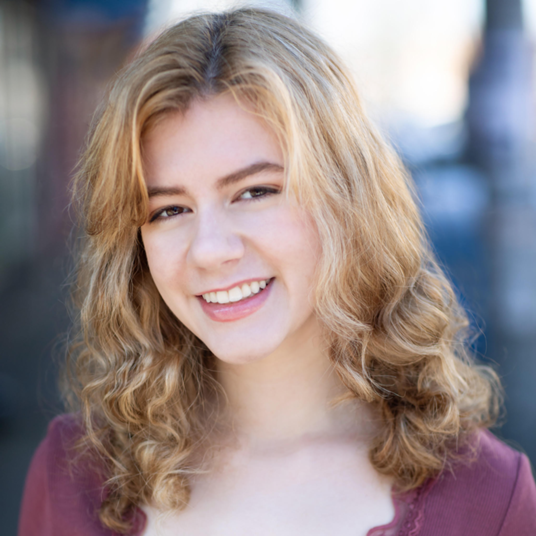 Sophia Beams head shot