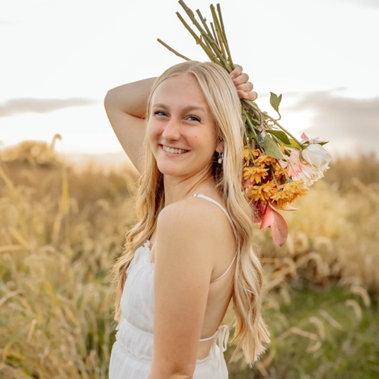 Izzy Bradbury head shot