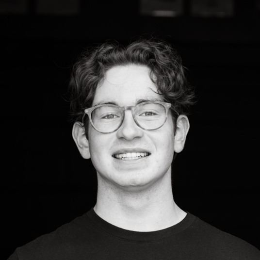 Jonah Naplan head shot