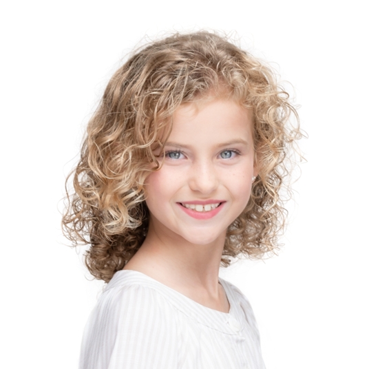 Elizabeth Grace Ivie head shot