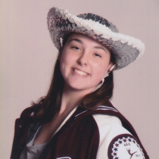 Sara Bauer head shot