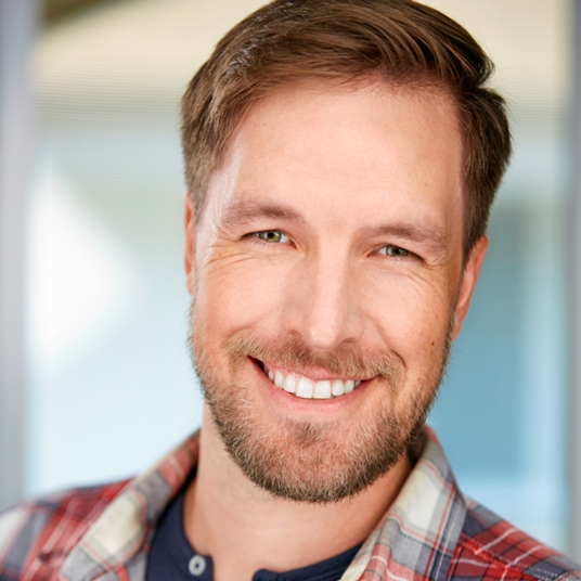 Peter Carrier head shot