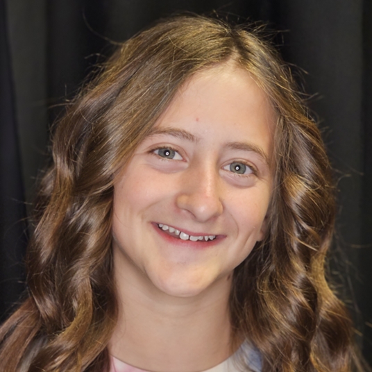 Lyla Heartquist head shot
