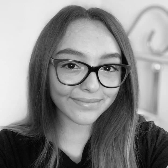 Amelia Morgan-Castro head shot