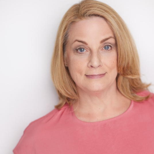 Julie Shaw head shot