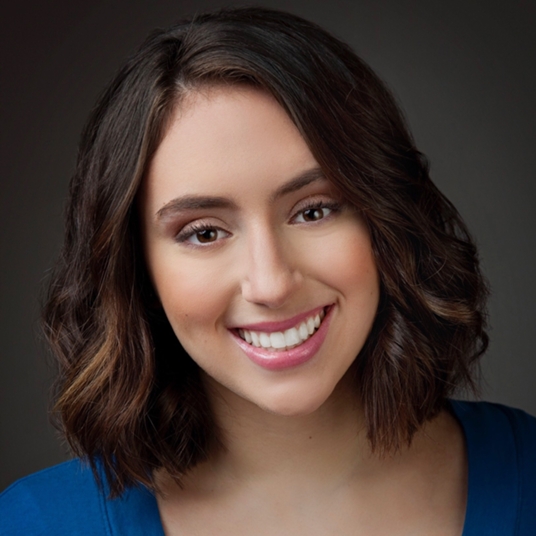 Julie McConnell head shot