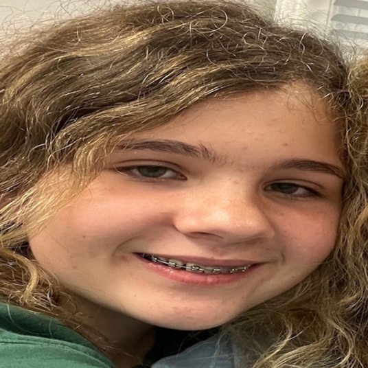 Ava Pereira head shot