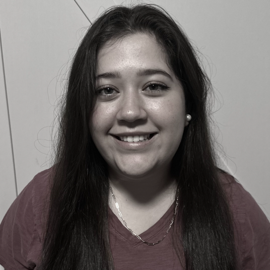 Erica Aguilar-Molina head shot