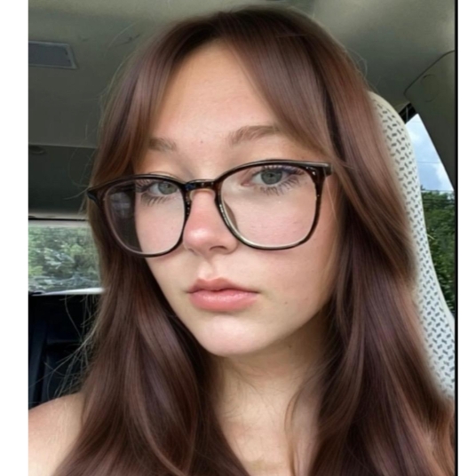 Sara Herrington head shot
