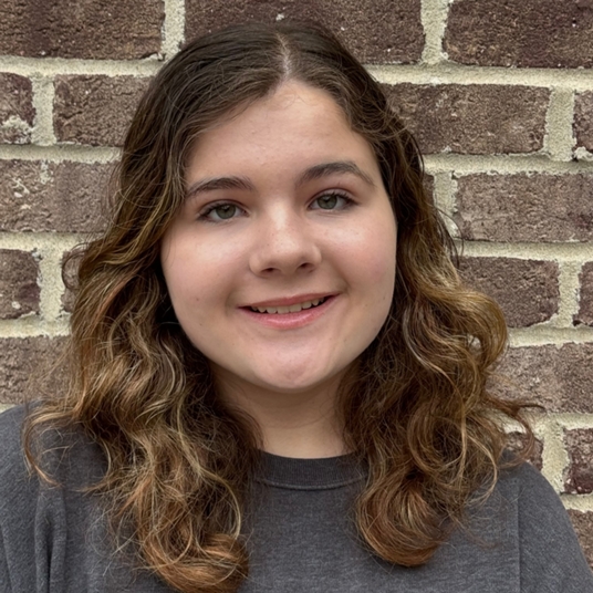 Ava Pereira head shot