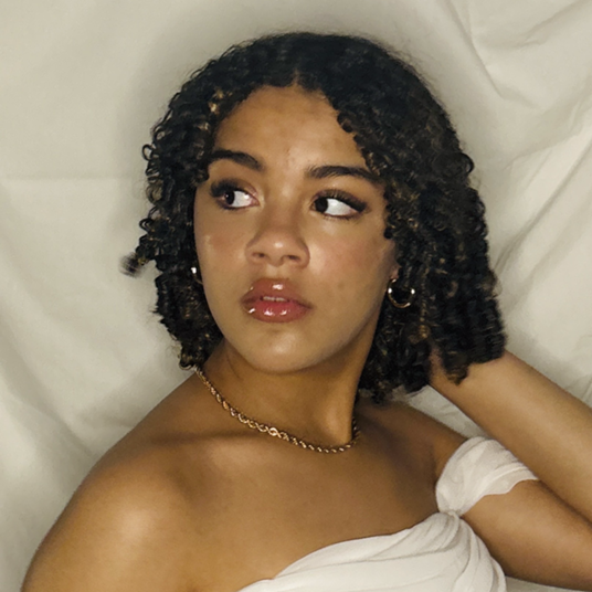 Mary Myers head shot