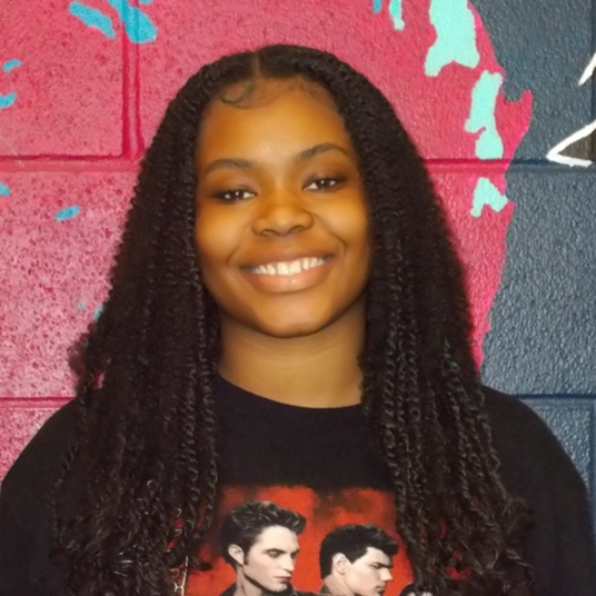 Arianna Washington head shot