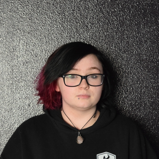 Mikaela Oliver head shot