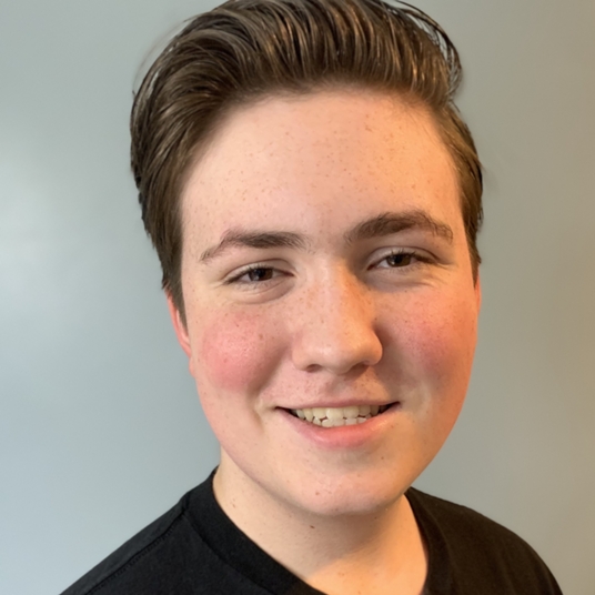 Xander Medlin '24                   Bella Vista High School head shot