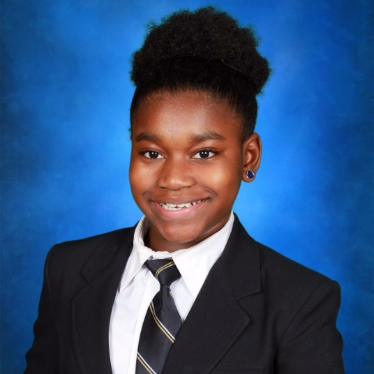 Nia Campbell head shot