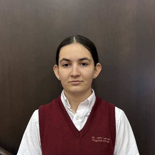 Violet Taglioli head shot