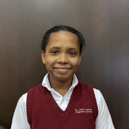 Adrianne Almonte head shot