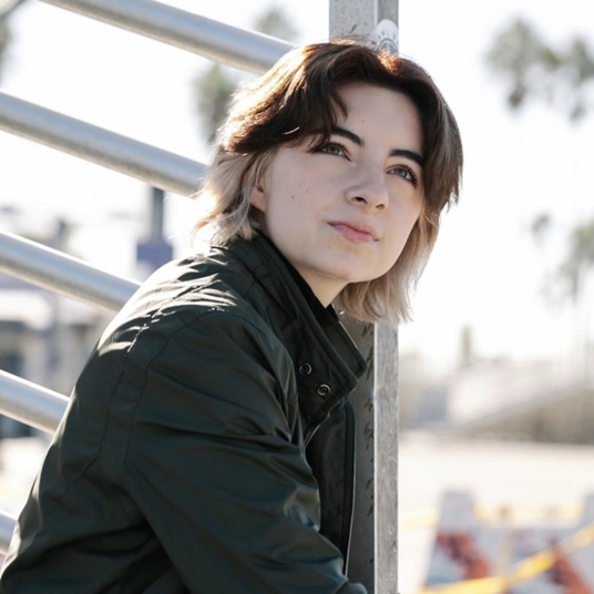 Carys Zamudio head shot