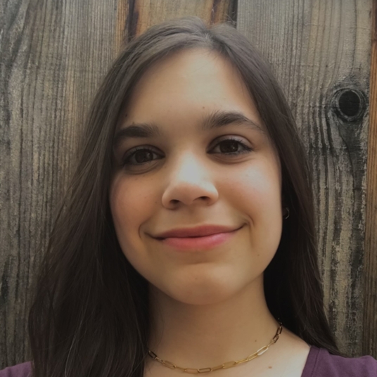 Lauren Cardinale head shot