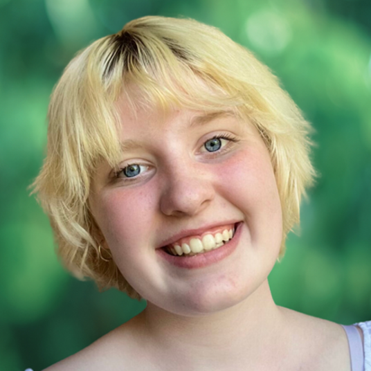 Avery McNamara head shot