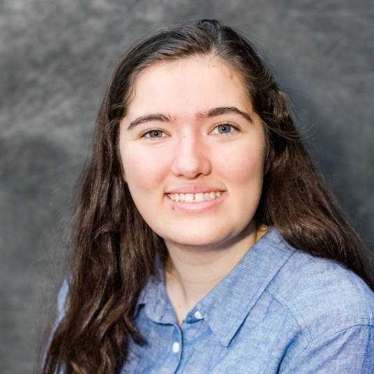Emma Wydogen head shot