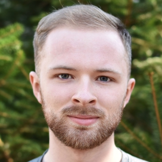 Robbie Hoye head shot