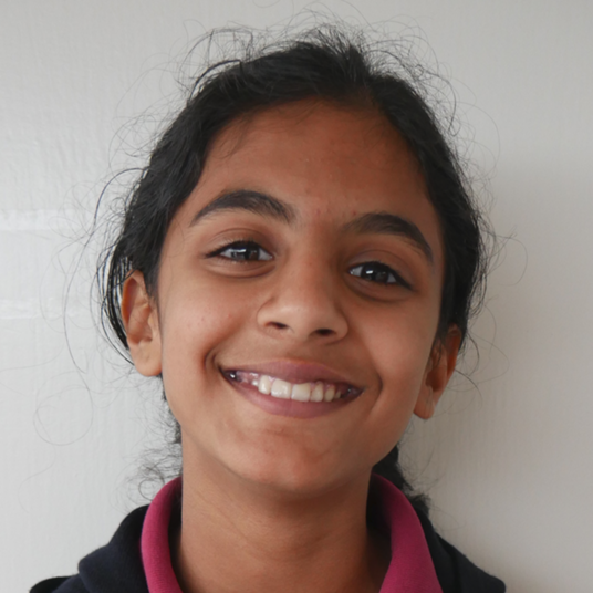 Aditi Athreya head shot