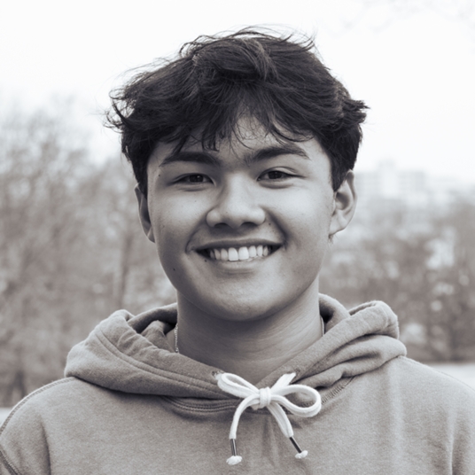 Shaun Daral* head shot
