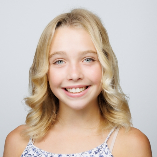 Chloe Pulfer-Rempel head shot
