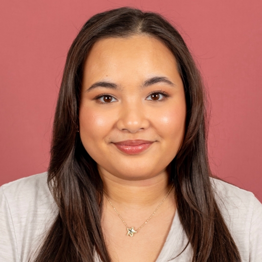 Gabie Hocson head shot