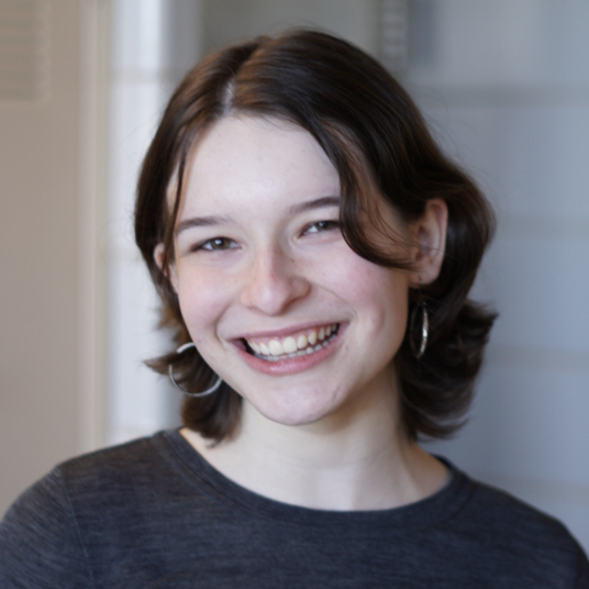 Petra Dijur head shot