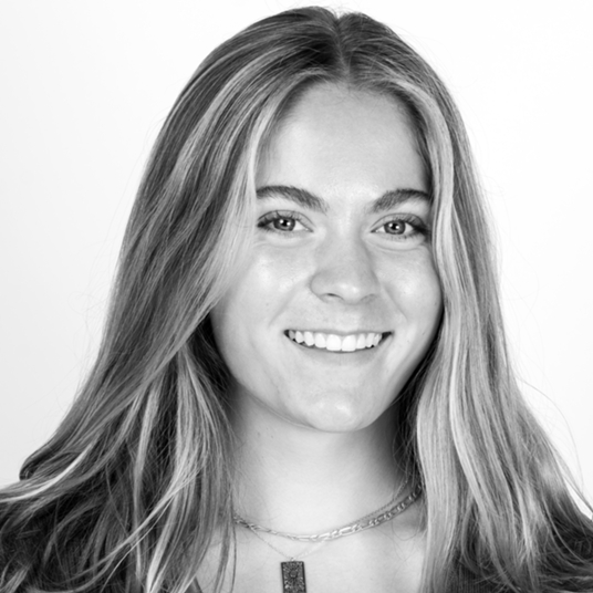 Lauren Burton '22 head shot