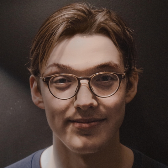 Sam Hackett head shot