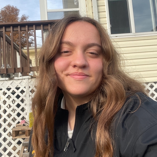 Allyson Casey^ head shot