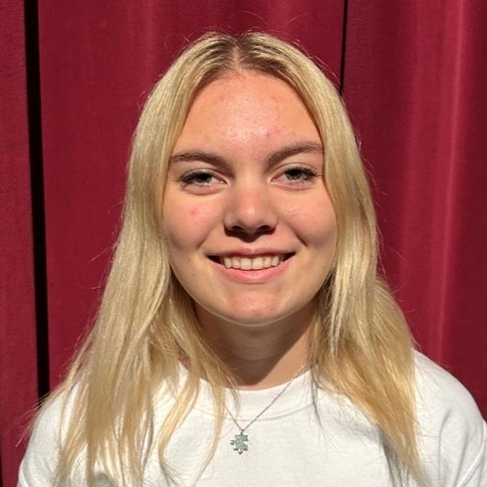 Ava Barton* head shot
