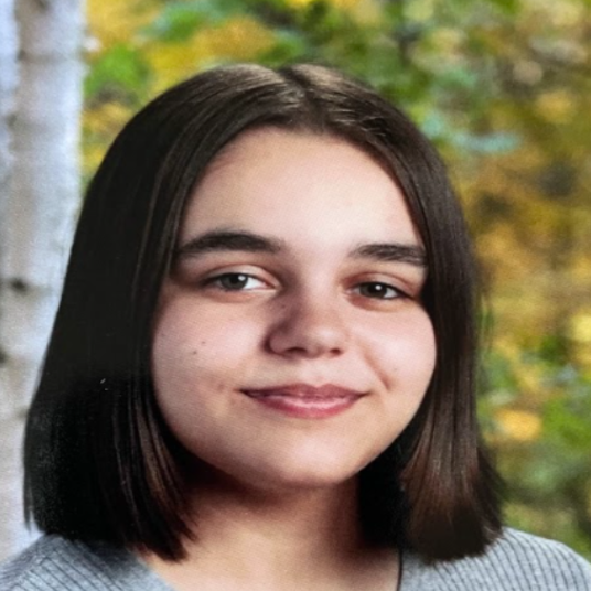 Lizette Sanles head shot
