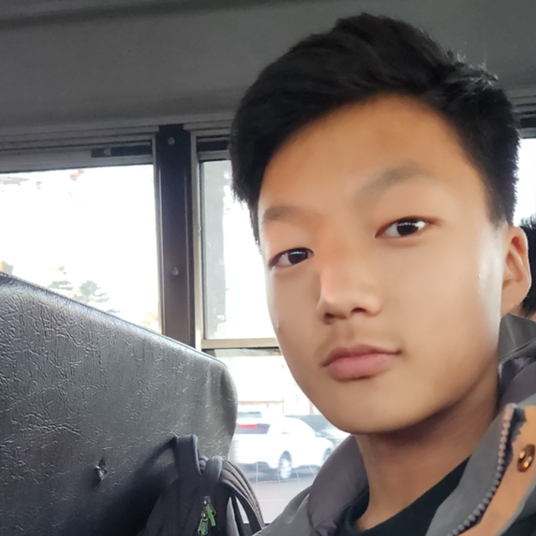 Ethen Hong head shot